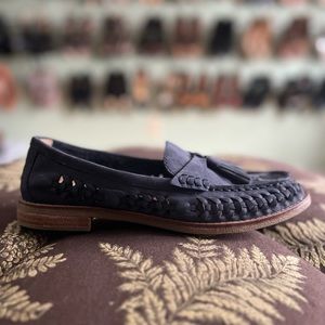 🆕 Sperry plush wave blue suede moccasin tassel flats